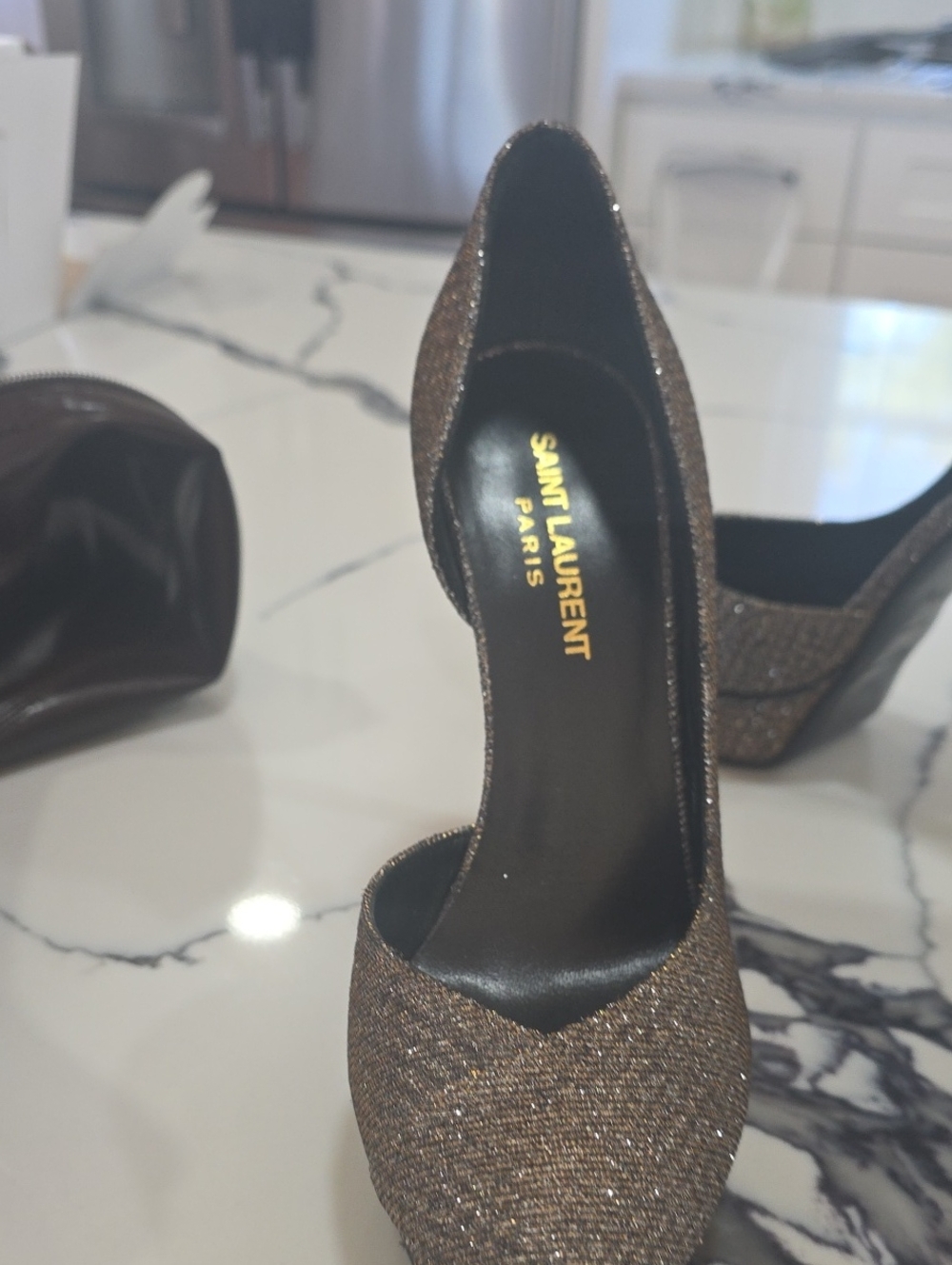 Saint Laurent Glitter Pointed-Toe Pumps - Bronze Sparkle